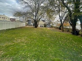 1417 E 13TH Street, Crum Lynne PA 19022