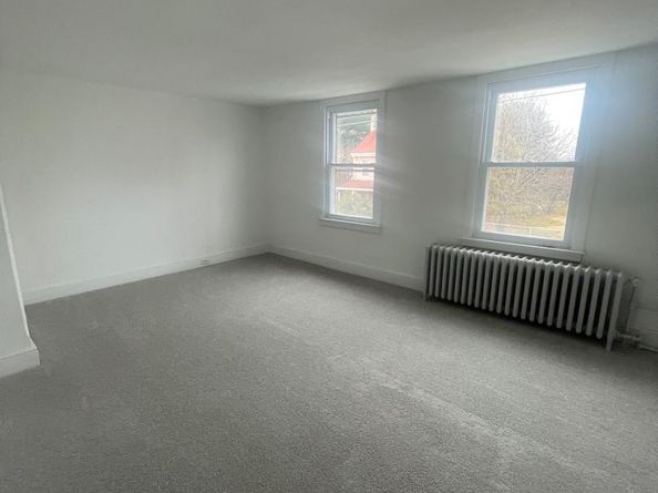 1417 E 13TH Street, Crum Lynne PA 19022