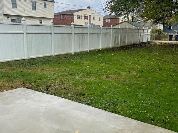 1417 E 13TH Street, Crum Lynne PA 19022