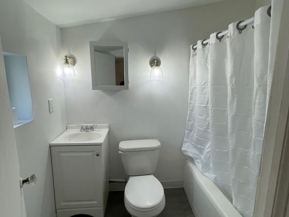 1417 E 13TH Street, Crum Lynne PA 19022