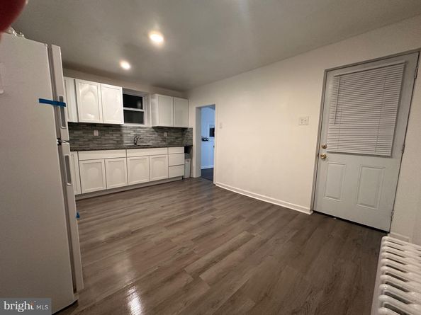 1417 E 13TH Street, Crum Lynne PA 19022