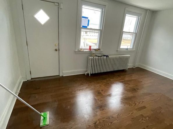 1417 E 13TH Street, Crum Lynne PA 19022