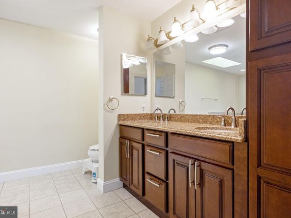 2407 Lellah Court, Dunn Loring VA 22027