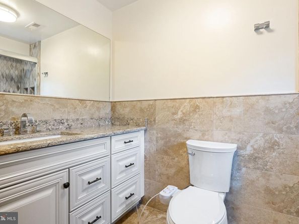 2407 Lellah Court, Dunn Loring VA 22027