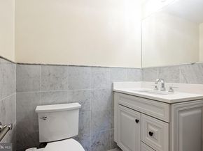 2407 Lellah Court, Dunn Loring VA 22027