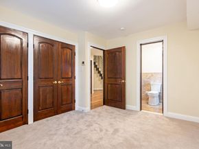 2407 Lellah Court, Dunn Loring VA 22027