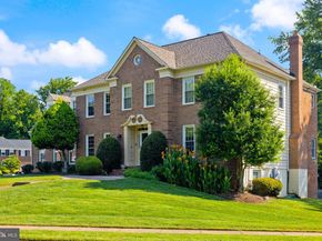 2407 Lellah Court, Dunn Loring VA 22027