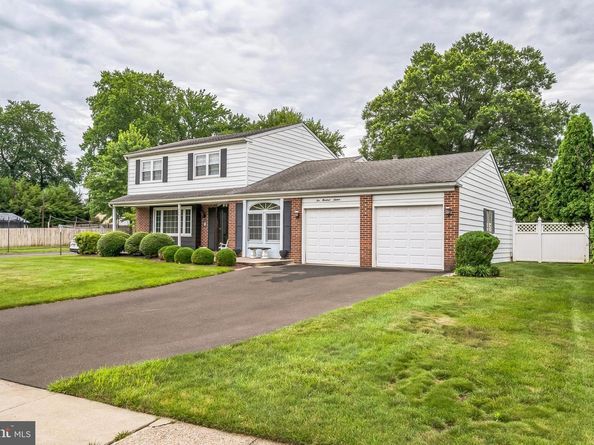 516 S Olds Boulevard, Fairless Hills PA 19030