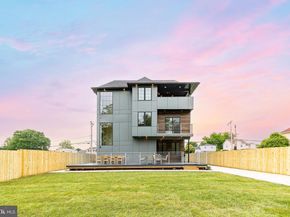 9739 Krewstown Road, Philadelphia PA 19115