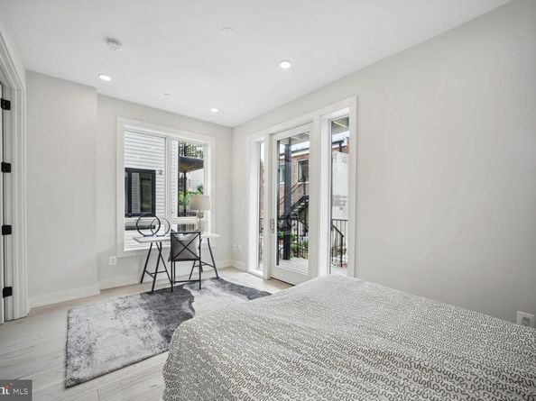 1744 Lanier Place NW 1, Washington DC 20009