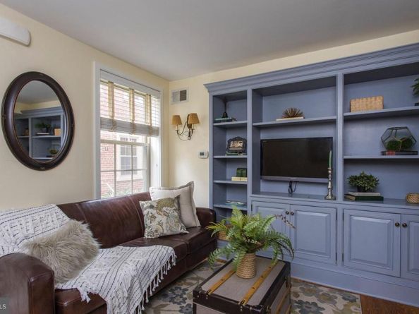 228 Catharine Street 1, Philadelphia PA 19147