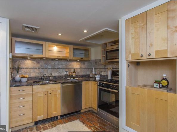 228 Catharine Street 1, Philadelphia PA 19147