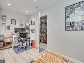 2115 N Lincoln Street, Arlington VA 22207