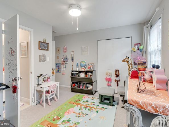 2115 N Lincoln Street, Arlington VA 22207