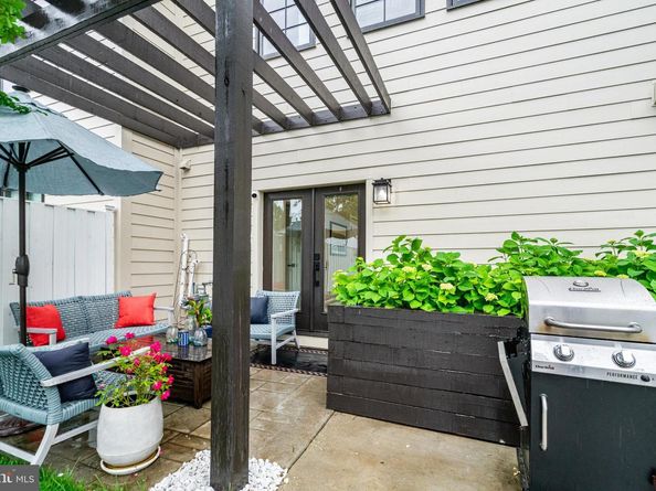 603 N Alfred Street, Alexandria VA 22314
