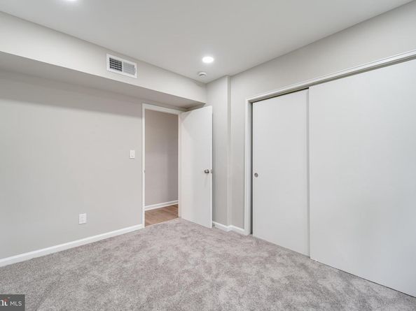 51 Skyhill Road 202, Alexandria VA 22314