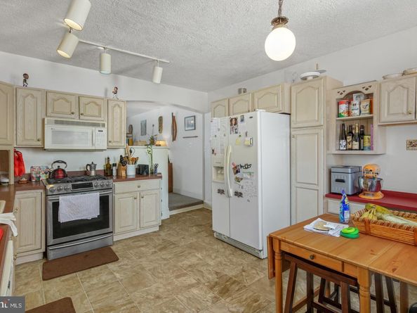 3710 Spring Garden Street, Philadelphia PA 19104
