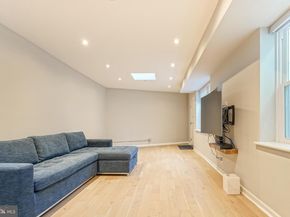 2314 South Street, Philadelphia PA 19146