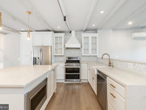 2314 South Street, Philadelphia PA 19146