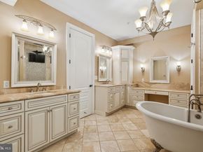 3135 S Uber Street, Philadelphia PA 19145