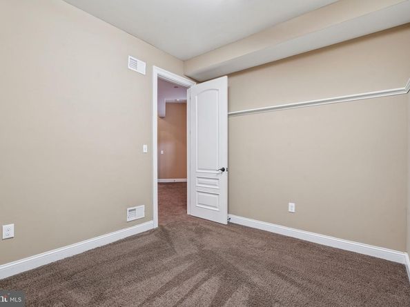 3135 S Uber Street, Philadelphia PA 19145