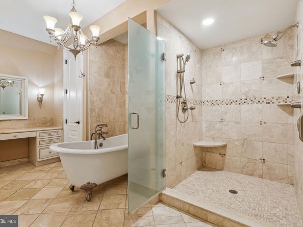 3135 S Uber Street, Philadelphia PA 19145