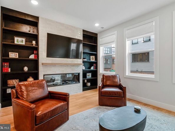 4918 Cumberland Street, Alexandria VA 22304
