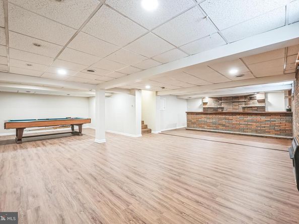 7715 Doe Lane, Glenside PA 19038