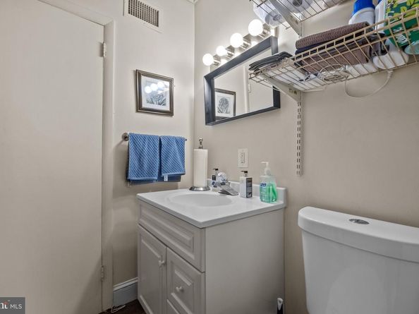 600 Runnymede Avenue, Jenkintown PA 19046