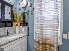 703 S 6TH Street, Philadelphia PA 19147