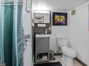 703 S 6TH Street, Philadelphia PA 19147