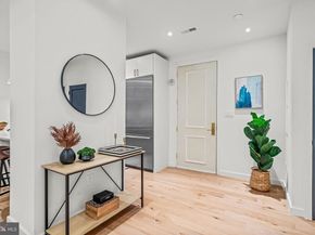 219 S 18TH Street 309, Philadelphia PA 19103