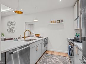 219 S 18TH Street 309, Philadelphia PA 19103