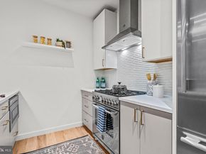 219 S 18TH Street 309, Philadelphia PA 19103