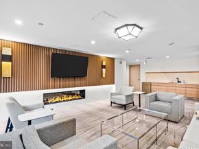 219 S 18TH Street 309, Philadelphia PA 19103