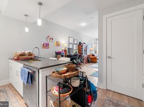 88 V Street SW 710, Washington DC 20024
