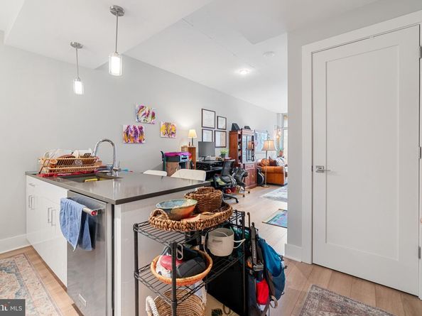 88 V Street SW 710, Washington DC 20024