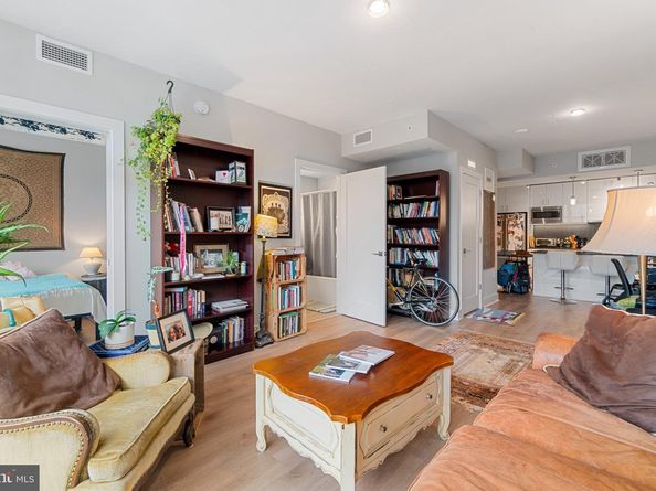 88 V Street SW 710, Washington DC 20024