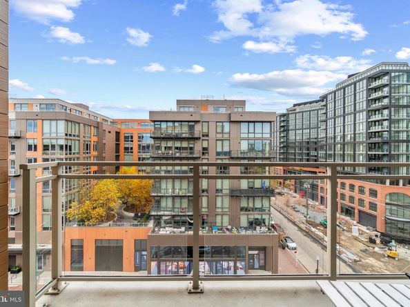 88 V Street SW 710, Washington DC 20024