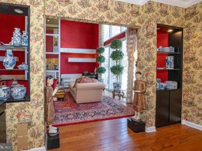 1044 Lindy Lane 1044, Bala Cynwyd PA 19004