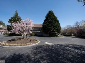 1044 Lindy Lane 1044, Bala Cynwyd PA 19004