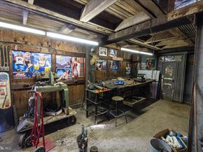 4526 Lower Mountain Road, New Hope PA 18938