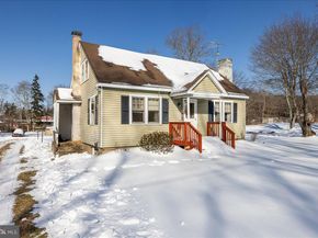 4526 Lower Mountain Road, New Hope PA 18938