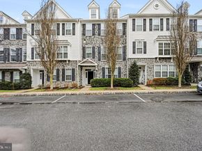 208 Jackdaw Alley 208, Media PA 19063