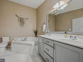 208 Jackdaw Alley 208, Media PA 19063