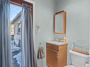 370 Paoli Ave, Philadelphia PA 19128