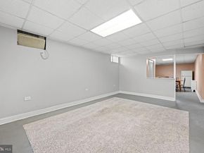 370 Paoli Ave, Philadelphia PA 19128