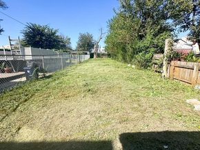 5916 Jackson Street, Philadelphia PA 19135