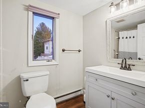 202A Summit Drive 202A, Bryn Mawr PA 19010