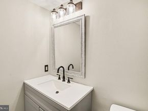 202A Summit Drive 202A, Bryn Mawr PA 19010